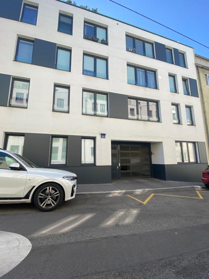 Pa 14 Perfect For In - Parking And All You Need Near Schoenbrunn Palace T4 Appartement Vienne